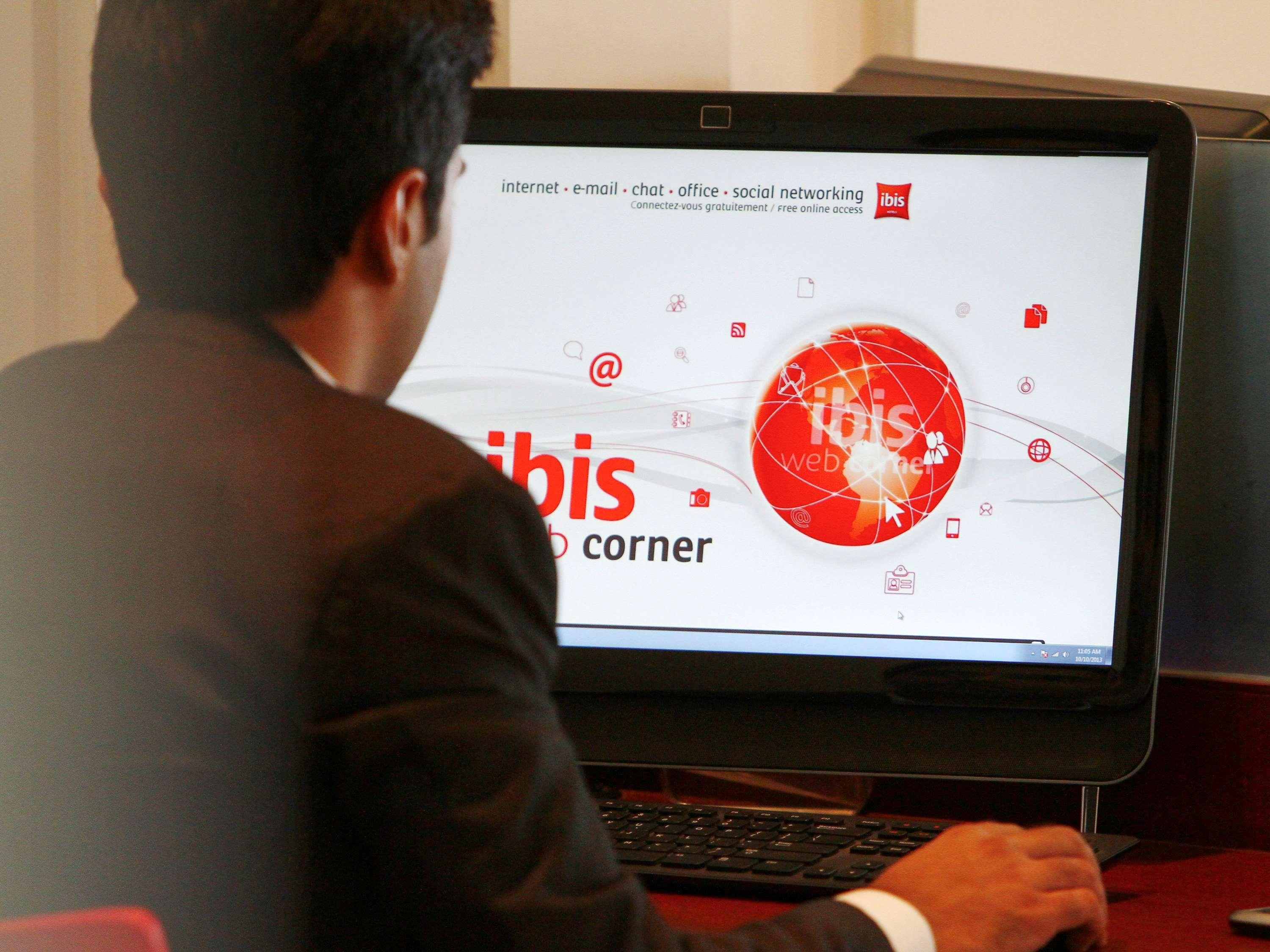 Ibis Bengaluru Hosur Road - An Accor Brand Otel Dış mekan fotoğraf