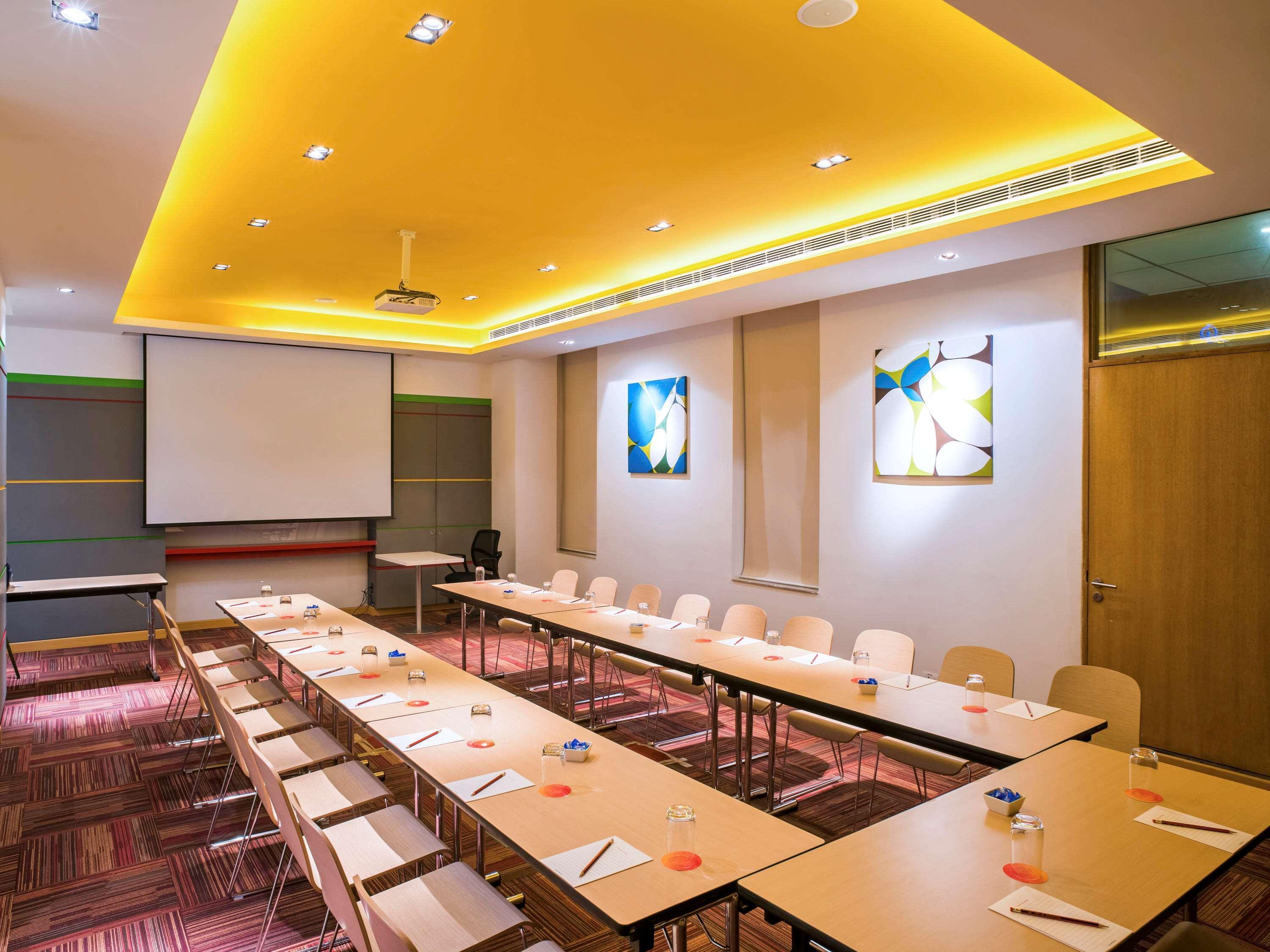 Ibis Bengaluru Hosur Road - An Accor Brand Otel Dış mekan fotoğraf