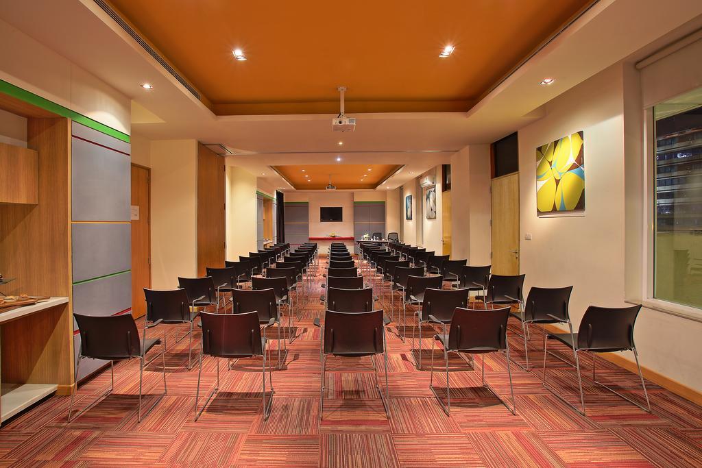 Ibis Bengaluru Hosur Road - An Accor Brand Otel Dış mekan fotoğraf